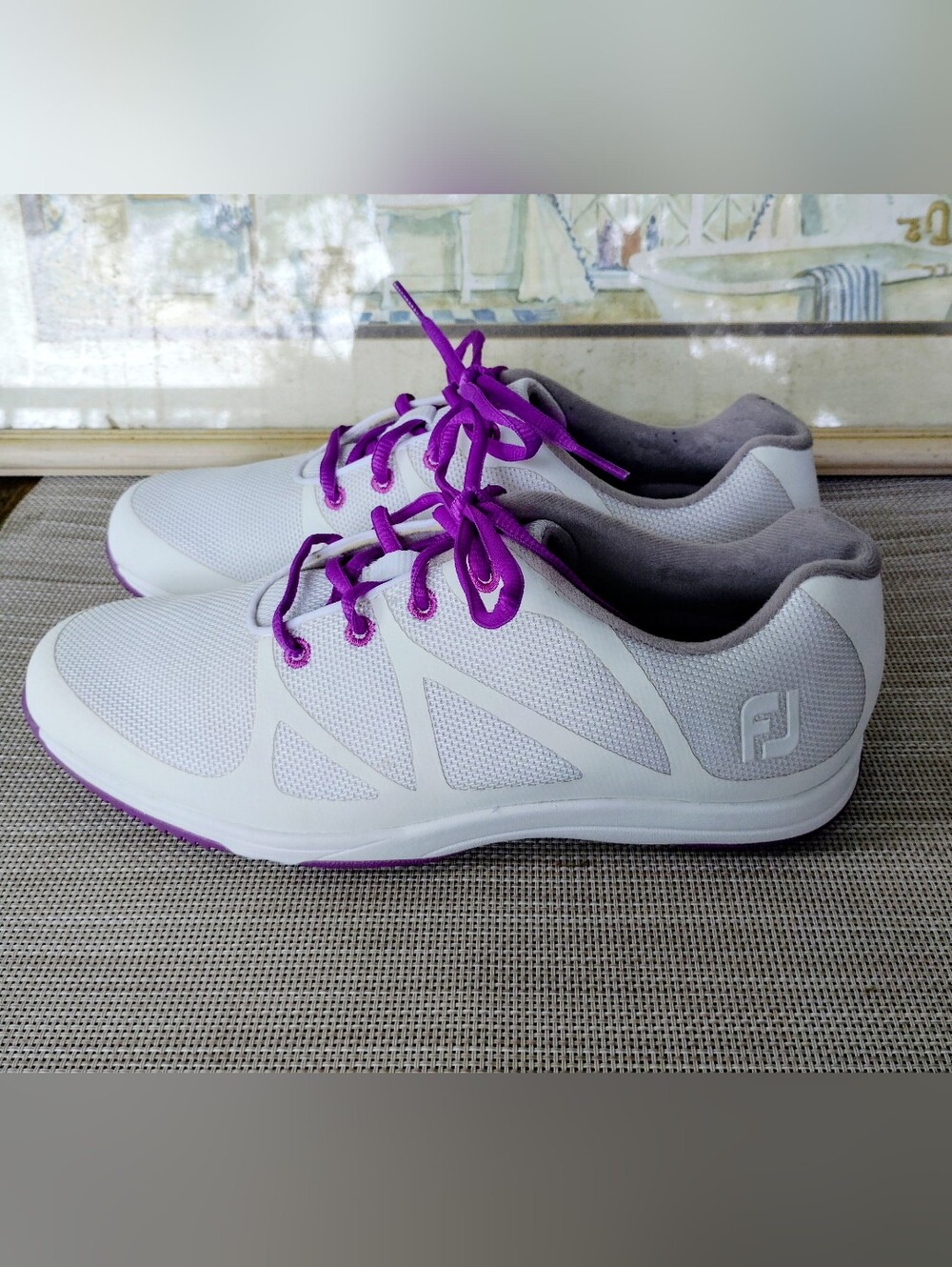 Women's FootJoy "FJ Leisure" All-Over White/Purple Spikeless Golf Shoes. Size 9M